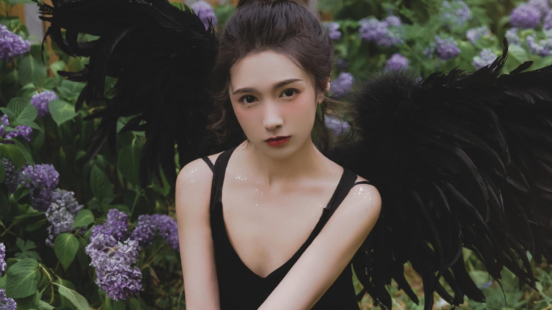 开云kaiyun-_女子足球联赛：青春激昂，逐梦足迹_，女子足球队比赛